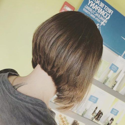 Super Short Inverted Bob Hairstyles (Photo 12 of 20)