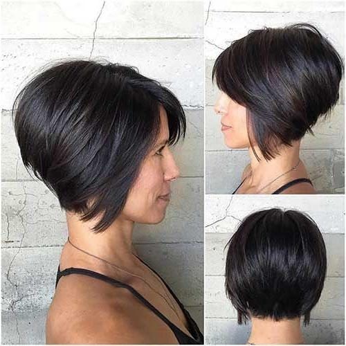Short Inverted Bob Hairstyles (Photo 7 of 15)