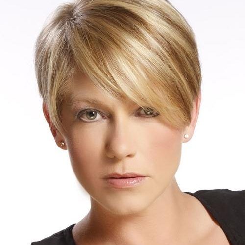 Short Easy Hairstyles For Fine Hair (Photo 12 of 15)