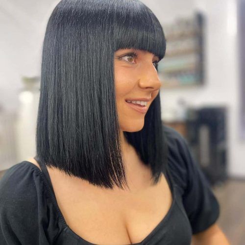 Blunt Lob Haircuts With Straight Bangs (Photo 6 of 20)