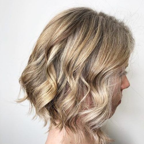 Messy, Wavy & Icy Blonde Bob Hairstyles (Photo 8 of 20)