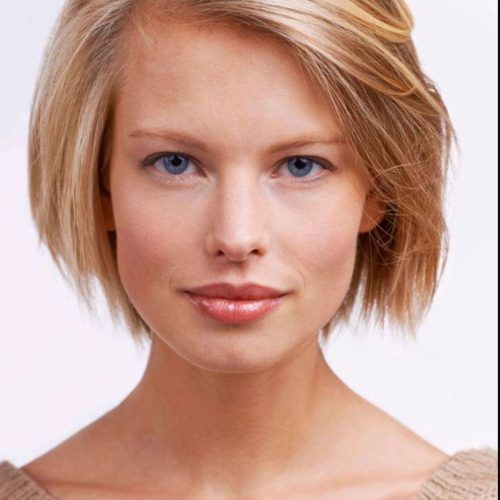Strawberry Blonde Bob Hairstyles With Flipped Ends (Photo 18 of 20)