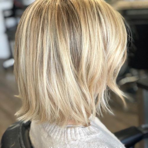 Straight Blonde Bob Hairstyles For Thin Hair (Photo 5 of 20)