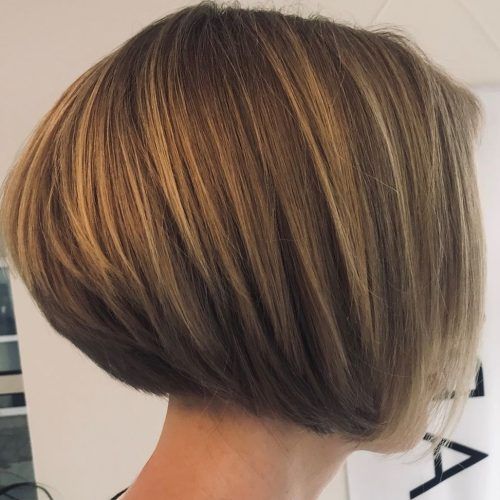 Simple Side-Parted Jaw-Length Bob Hairstyles (Photo 8 of 20)