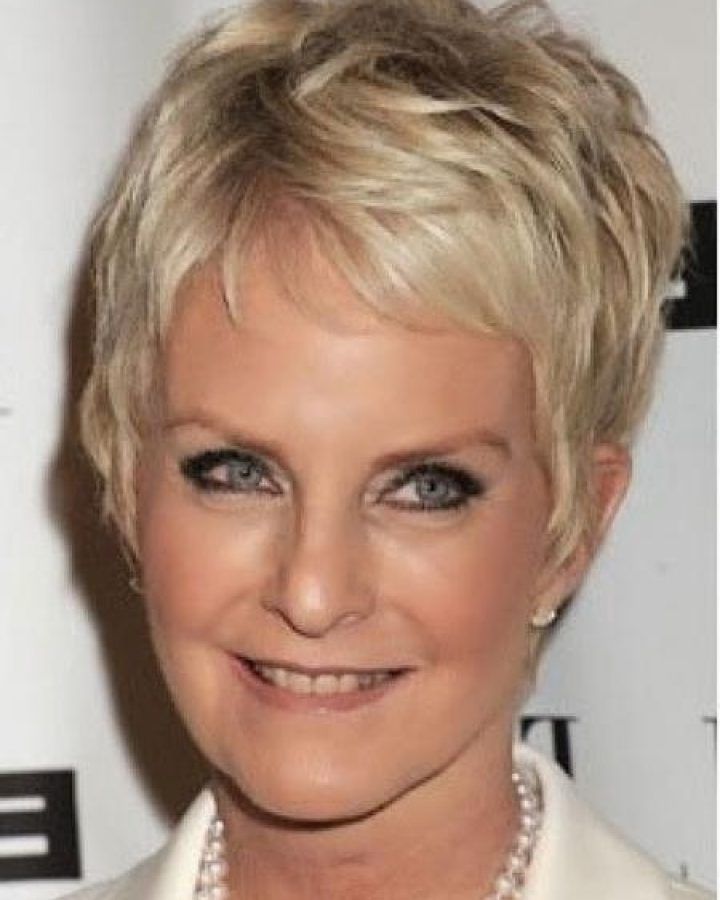 20 Inspirations Short Hairstyles for Mature Women