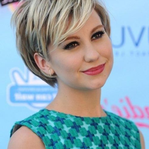 Summer Hairstyles For Short Hair (Photo 7 of 15)