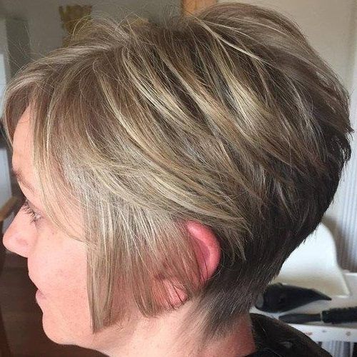 Angled Pixie Bob Haircuts With Layers (Photo 7 of 15)