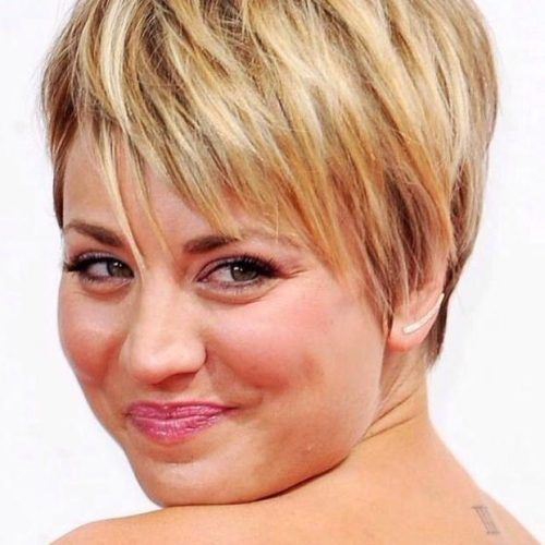 Simple Short Haircuts For Round Faces (Photo 4 of 20)