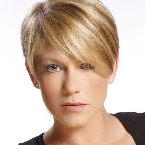 Short Hairstyles For Long Face And Fine Hair (Photo 9 of 20)