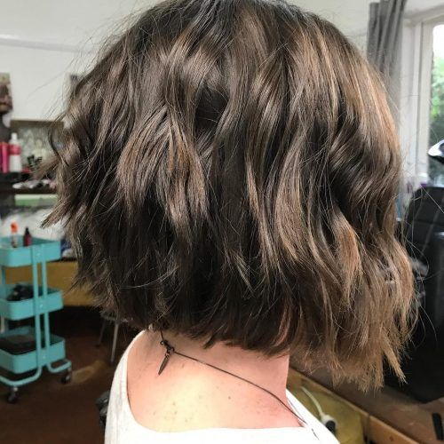 Brunette Bob Haircuts With Curled Ends (Photo 8 of 20)