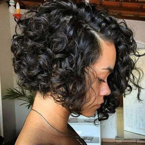 Short Hairstyles For Round Faces African American (Photo 18 of 20)