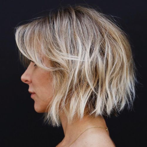 Blonde Bob Haircuts With Side Bangs (Photo 9 of 20)