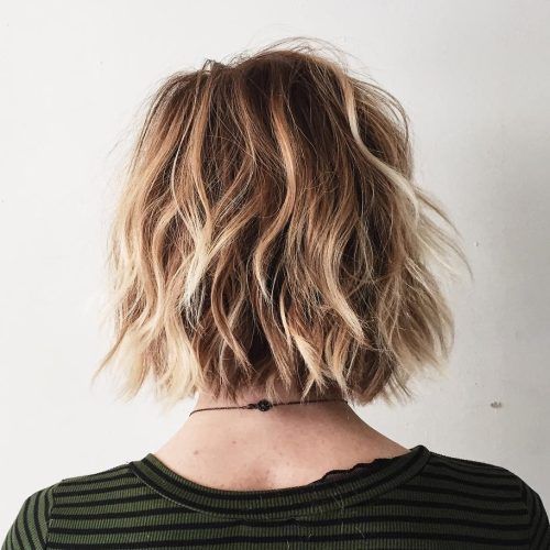 Inverted Caramel Bob Hairstyles With Wavy Layers (Photo 12 of 20)