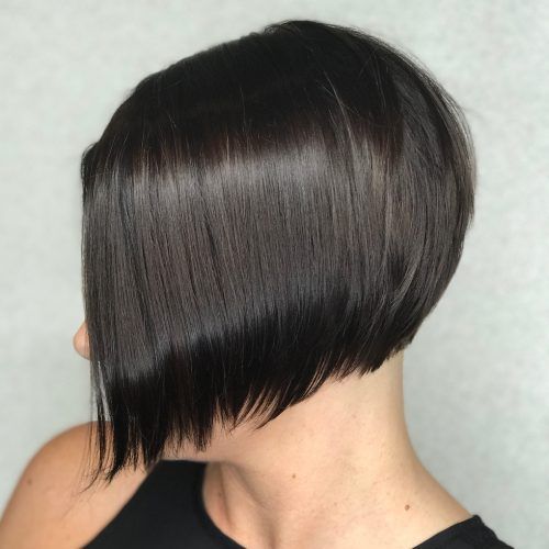 Jaw Length Short Bob Hairstyles For Fine Hair (Photo 17 of 20)