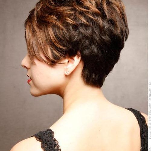 Funky Short Haircuts For Round Faces (Photo 11 of 20)
