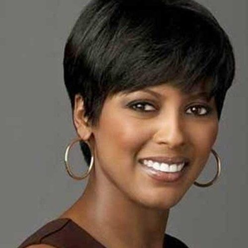 Short Haircuts For Round Faces Black Women (Photo 9 of 20)