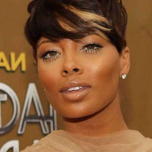 Short Hairstyles For Round Faces Black Hair (Photo 19 of 20)