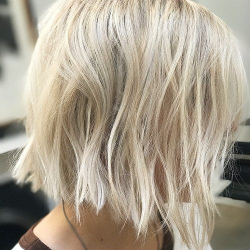Chamomile Blonde Lob Hairstyles (Photo 10 of 20)