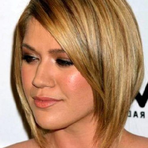 Short Hairstyles For Square Faces And Thick Hair (Photo 12 of 20)