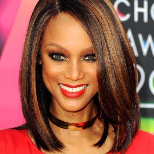 Medium Haircuts For Black Women With Round Faces (Photo 15 of 20)