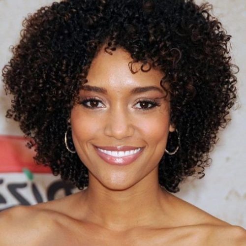 Natural Short Hairstyles For Round Faces (Photo 19 of 20)