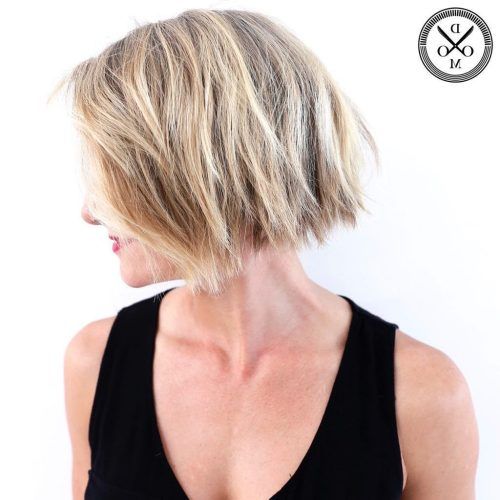 Simple Side-Parted Jaw-Length Bob Hairstyles (Photo 13 of 20)
