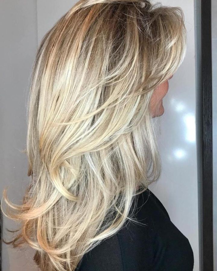 20 Ideas of Fresh and Flirty Layered Blonde Hairstyles