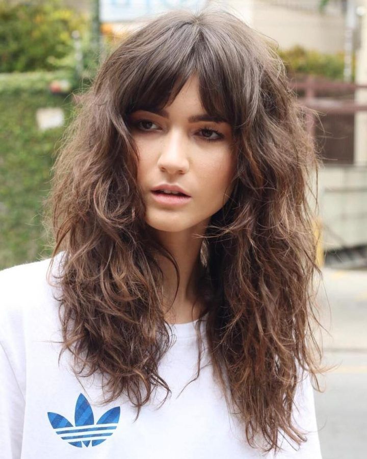20 Collection of Voluminous Wavy Layered Hairstyles with Bangs