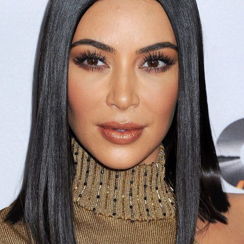 Kim Kardashian Medium Haircuts (Photo 19 of 20)