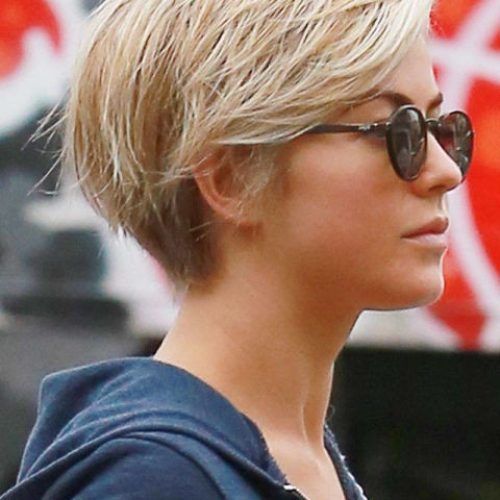 Layered Top Long Pixie Hairstyles (Photo 4 of 20)