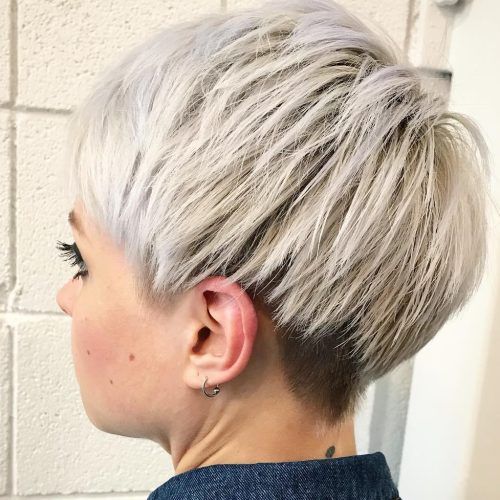 Messy Curly Blonde Pixie Bob Haircuts (Photo 16 of 20)
