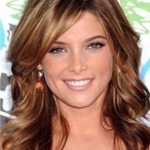Side-Swept Face-Framing Layers Hairstyles (Photo 18 of 20)