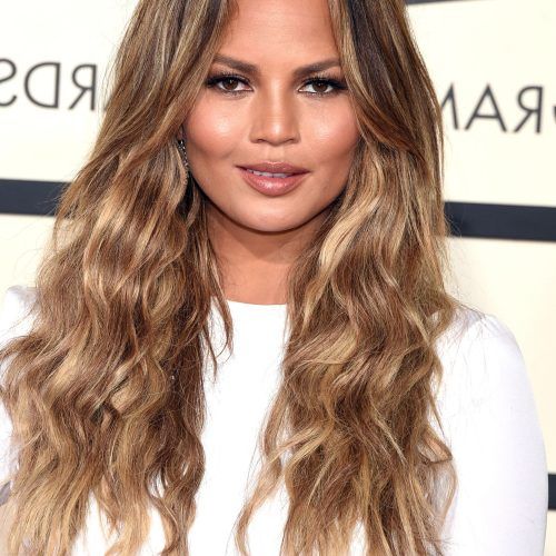 Straight And Chic Long Layers Hairstyles (Photo 9 of 20)