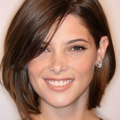 Low Maintenance Short Haircuts For Thick Hair (Photo 2 of 20)