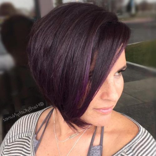 Color Highlights Short Hairstyles For Round Face Types (Photo 2 of 20)
