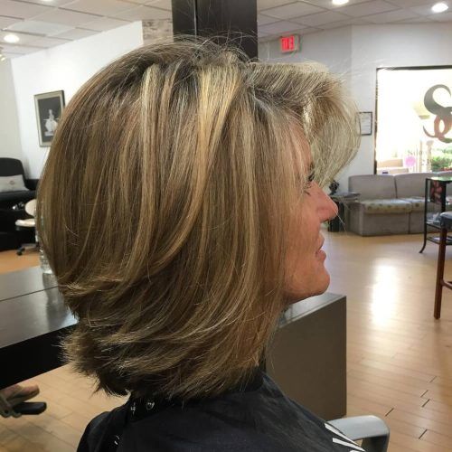 Short Bob Hairstyles With Feathered Layers (Photo 19 of 20)