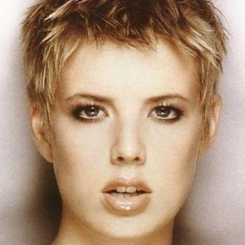 Funky Short Haircuts For Fine Hair (Photo 8 of 20)