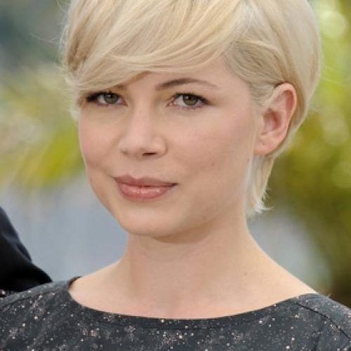 Short Hairstyles For Square Face (Photo 19 of 20)