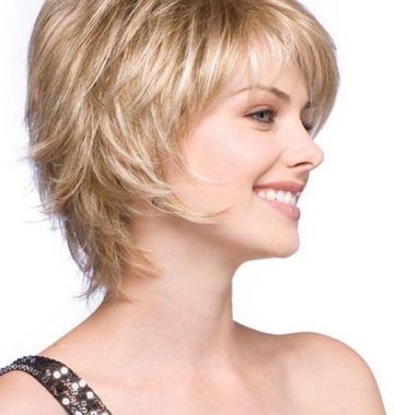 Short Haircuts That Make You Look Younger