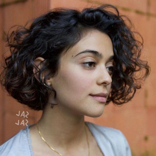 Jaw-Length Curly Messy Bob Hairstyles (Photo 15 of 20)