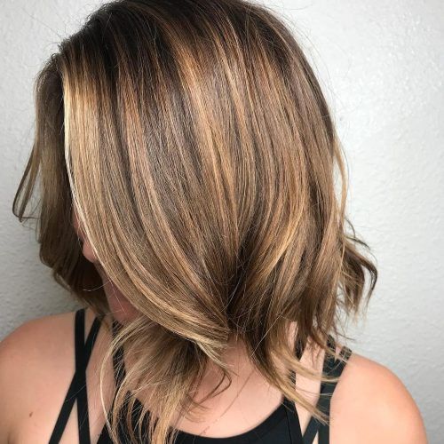 Two-Tier Caramel Blonde Lob Hairstyles (Photo 11 of 20)