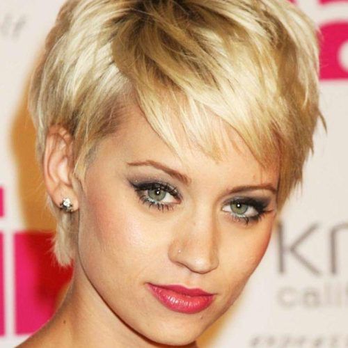 Short Haircuts For Fine Hair And Square Face (Photo 7 of 15)