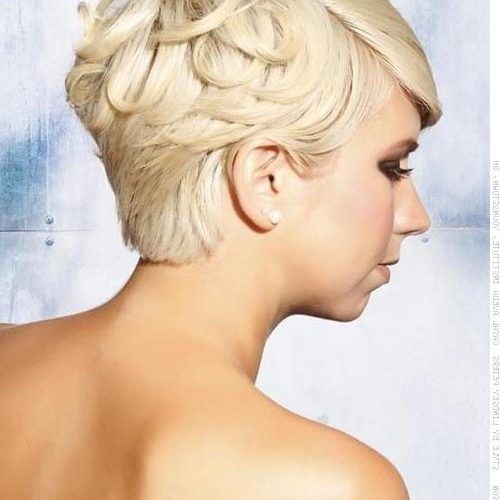 Cute Hairstyles For Short Hair For A Wedding (Photo 15 of 15)