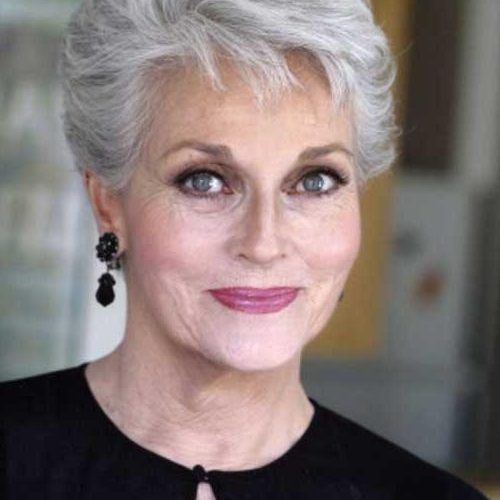 Short Hairstyles For Mature Woman (Photo 11 of 20)