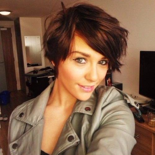 Short Hairstyles For Teenage Girls (Photo 7 of 15)