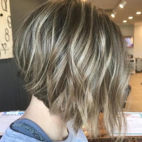 Textured And Layered Graduated Bob Hairstyles (Photo 2 of 20)