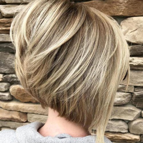 Angled Bob Hairstyles For Thick Tresses (Photo 11 of 20)