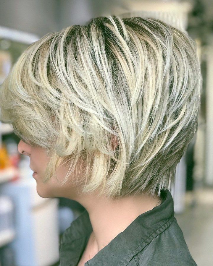 20 Collection of Short Sliced Metallic-blonde Bob Hairstyles