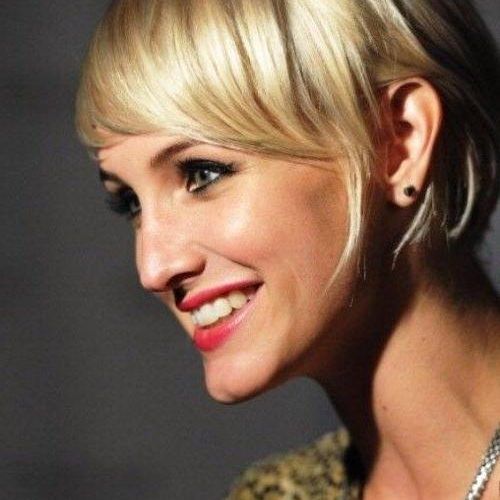 Short Hairstyles For Pointy Chins (Photo 1 of 20)