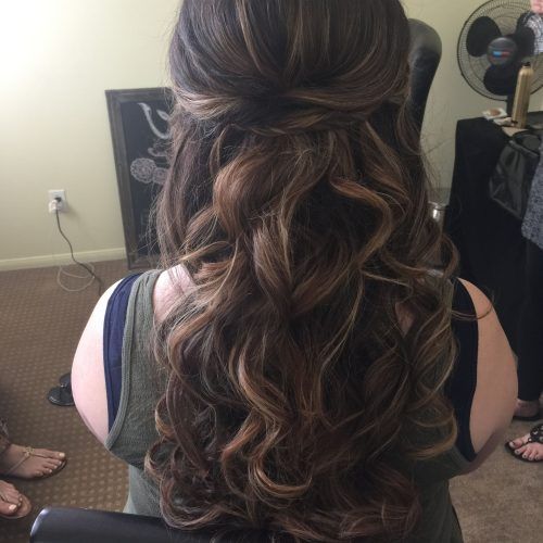 Veiled Bump Bridal Hairstyles With Waves (Photo 20 of 20)